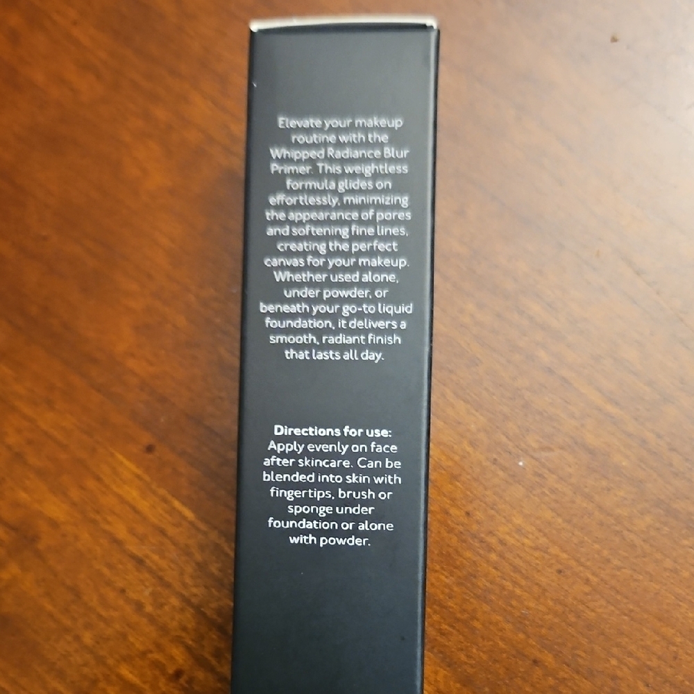 GloGirl Whipped Radiance Blur Primer - Picture 5 of 7